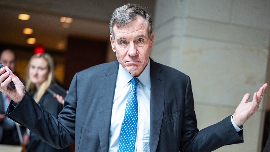 CBS Anchor Tony Dokoupil Clashes with Sen. Mark Warner Over Airing Trump Speech