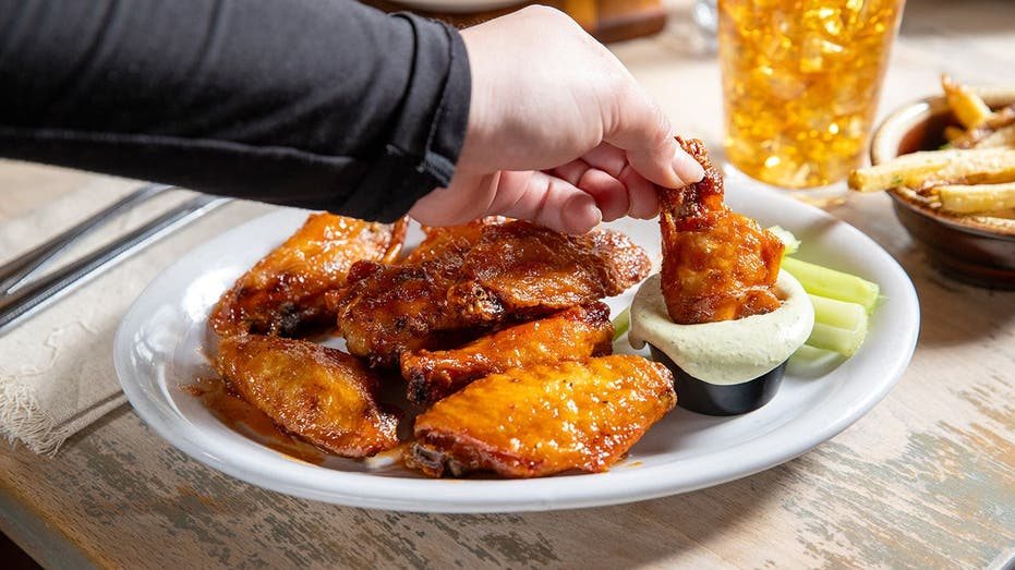 Chicken Wing Prices Drop After Years of High Costs, but Restaurant Menus May Not Reflect Decline