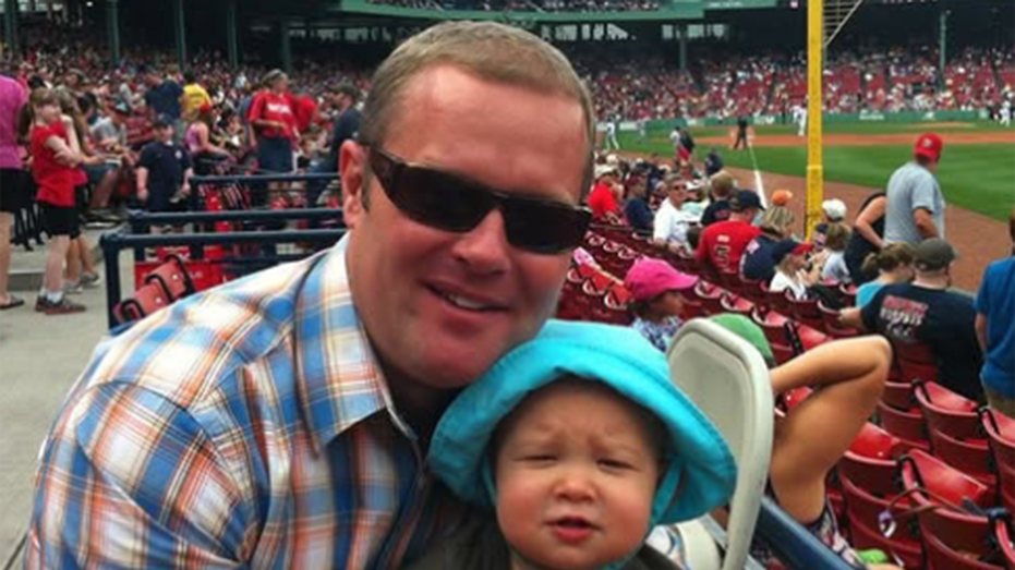 Father visits all 30 MLB stadiums in 30 days to promote water safety after son's drowning