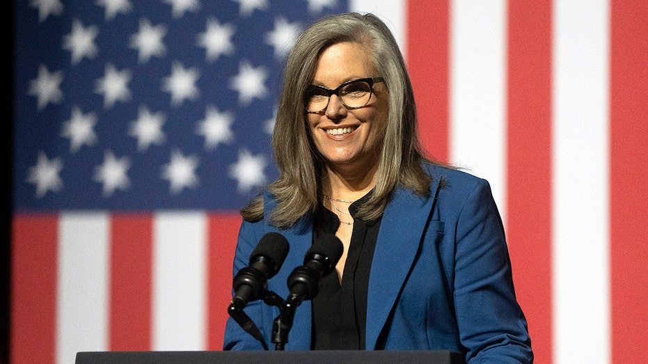 Arizona Governor Katie Hobbs Secures Democratic Nomination Unopposed